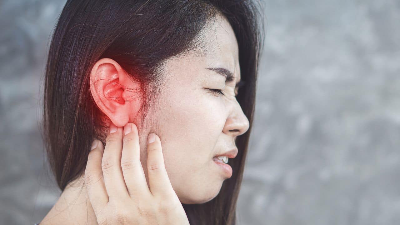 Read more about the article Discover Natural Relief: Chiropractic for Ear Infections