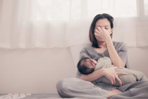 Read more about the article Essential Postpartum Recovery Support for New Moms